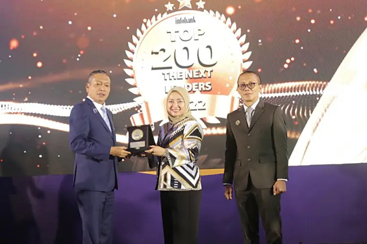Peforma Bisnis bank bjb Semakin Solid, Nancy Adistyasari Raih The Next Top Leader 2022