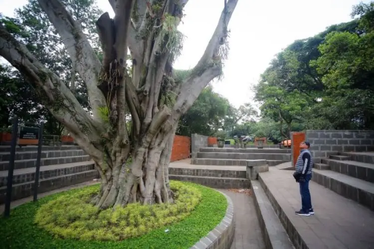 Pemkot Bandung Pastikan Pelihara dan Awasi Fasilitas Publik