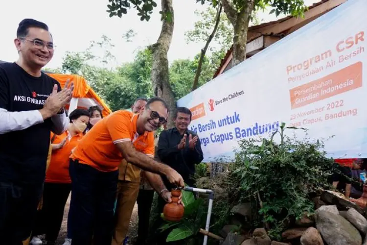 FOTO: Guardian Bangun Fasilitas Akses Air Bersih untuk Warga