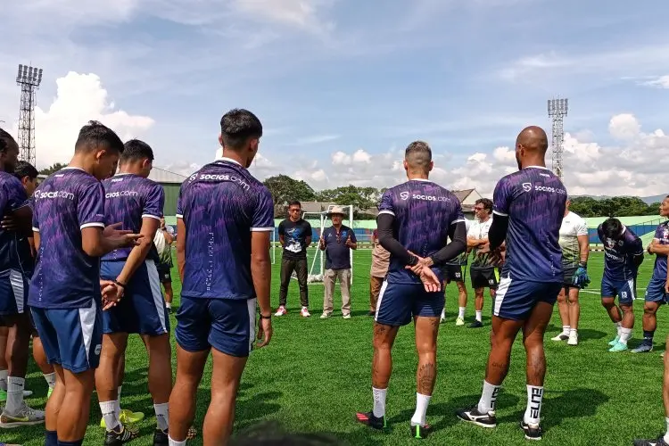Persib Bandung Rencanakan Kembali Menggelar Uji Coba