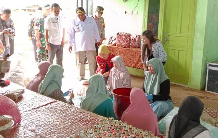 Sukses Kelola Sampah, Desa Ciawigajah jadi Percontohan di Kabupaten Cirebon