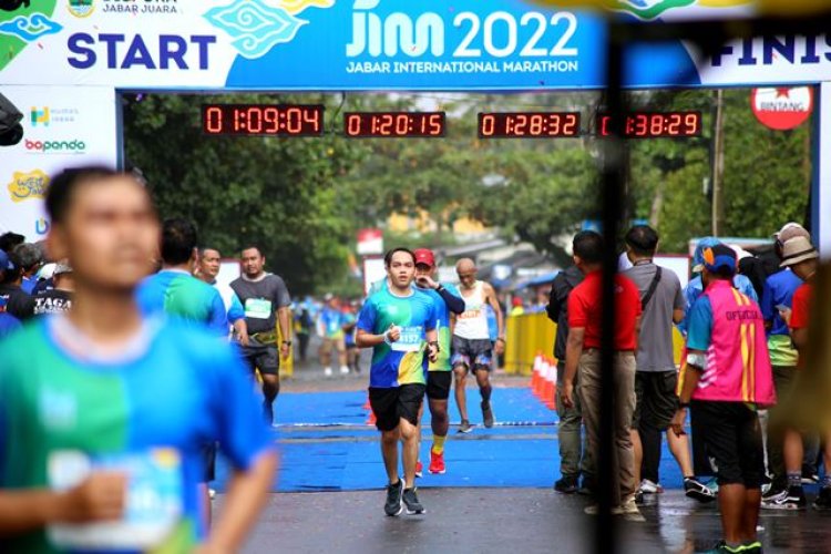 FOTO: Jabar International Marathon 2022 Digelar di Pangandaran