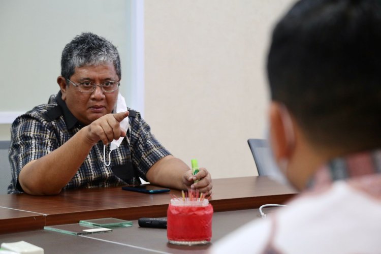 Terlibat Penipuan Hingga Pencucian Uang, Mantan Ketua DPRD Jabar Irfan Suryanegara Terancam 15 Tahun Penjara