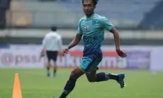 Robi Darwis Ingin Curi Perhatian Bojan Hodak Kotak Masuk