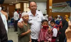 Ribuan Siswa SD dan SMP Terima Bantuan SPP, Pj Wali Kota Cimahi: Ini Upaya Peningkatan Kualitas SDM