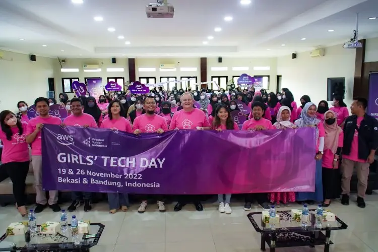 Dunia Teknologi, PJI dan AWS Hadirkan Girls’ Tech Day di Indonesia