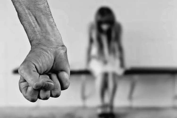 Di Padalarang, Seorang Suami Tega Siram Istri dengan Air Panas Hingga Melepuh Hanya Lantaran Pengen Cerai