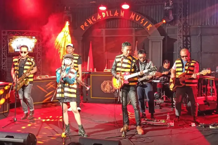 Berkat Karya Terbarunya, Don Lego Menjadi Terdakwa di Pengadilan Musik DCDC