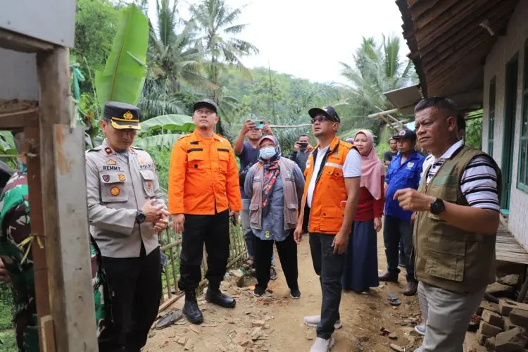 Dampak Gempa di Garut, 40 Rumah Rusak  Dua Warga Cedera