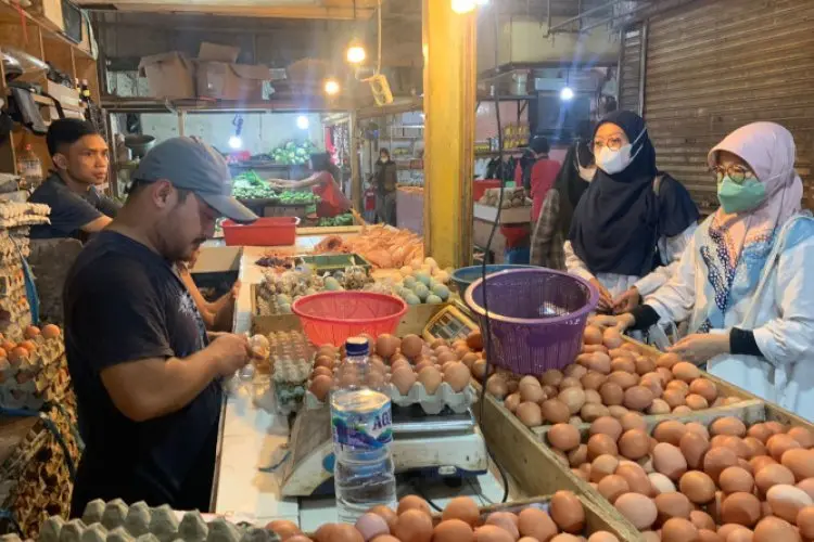 Cara Daftar Antrian Sembako Murah untuk Pemegang KJP di Pasar Jaya, Ini Panduan Lengkapnya!