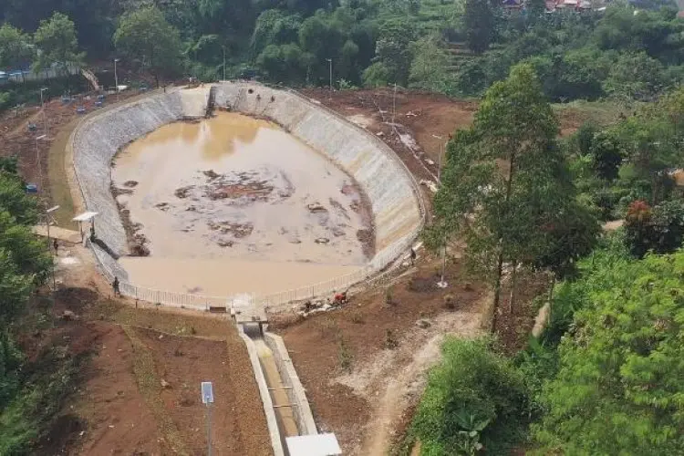 Kolam Retensi Cisanggarung Diproyeksikan Hadir Awal 2023 untuk Mengantisipasi Banjir Kota Bandung