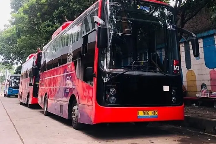 Kota Bandung Uji Operasional Delapan Bus Listrik