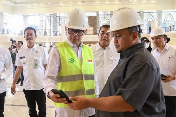 Atang Minta Pekerjaan Masjid Agung Tahun 2023 Perhatikan Kualitas dan Selesai Tepat Waktu