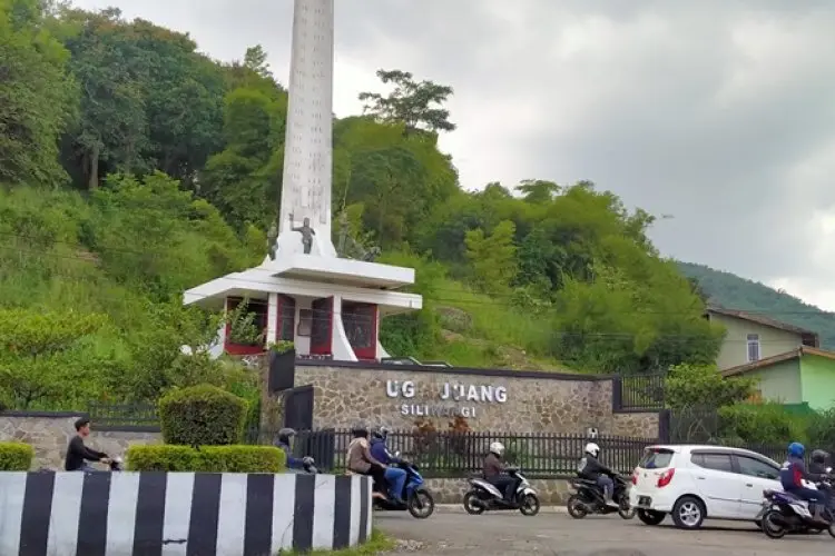 Ironis, Tugu Juang Siliwangi di Baleendah Tak Terawat dan Memprihatinkan