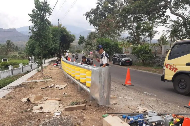 Nataru, Pemprov Batasi Perlintasan Angkutan Barang Non Logistik