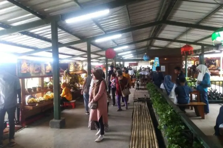 Libur Nataru, Wisatawan di Lembang Bandung Mulai Melonjak