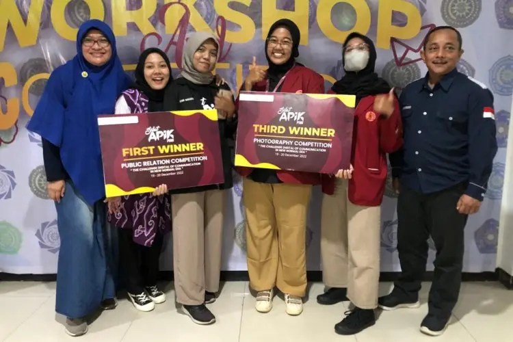 Dua Mahasiswa UMC Raih Prestasi Internasional dalam Perhelatan Silat APIK PTMA 2022