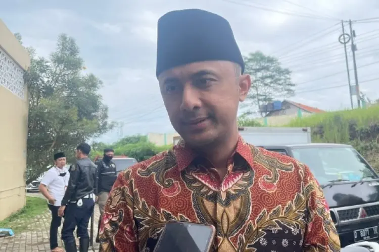 Malam Pergantian Tahun Baru 2023, Hengki Kurniawan Minta Warga Rayakan di Rumah Saja