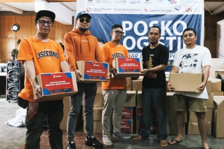 3Second dan Ustaz Ray Salurkan Bantuan untuk Korban Gempa Cianjur