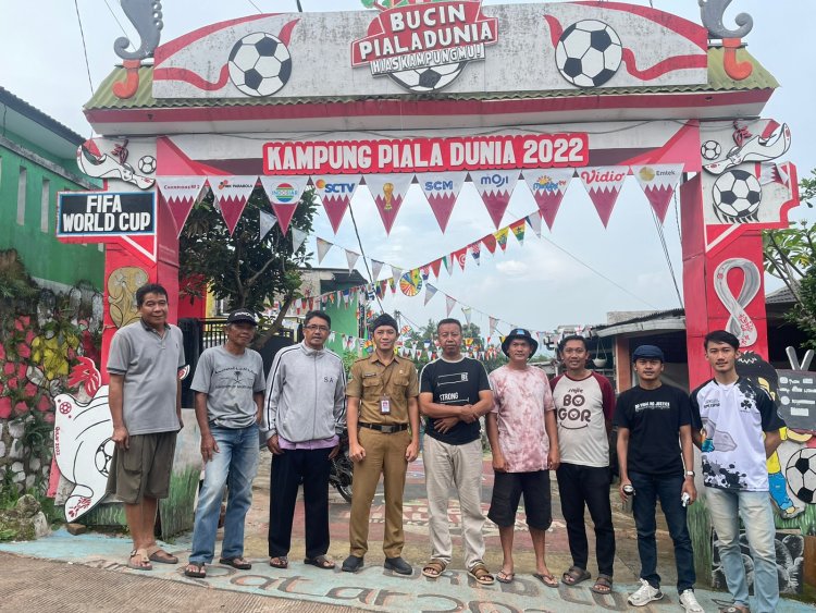 Bikin Bangga, Kompleks Permata Padalarang jadi Juara Favorit Hias Kampung Piala Dunia 2022 Terbucin se-Indonesia 
