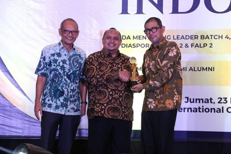 Ketua DPRD Raih HA IPB Award 2022 Kategori Politisi Terbaik