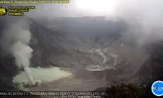 Gunung Tangkuban Parahu Semburkan Asap, PVMBG Minta Masyarakat Tetap Tenang