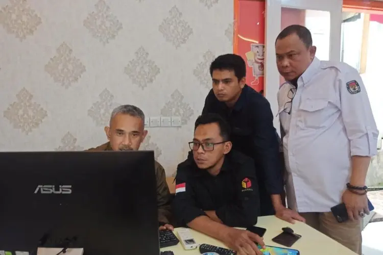 Bawaslu Kab Bandung buka Posko Pengaduan untuk Warga jika merasa namanya Dicatut sebagai Pendukung Bakal Calon DPD