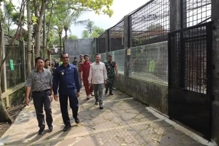 Wabup Garut Akan Upayakan Akses dari Jalan Baru ke Taman Satwa Cikembulan