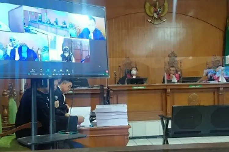 Kuasa Hukum Eks Ketua DPRD Jabar Irfan Suryanagara Menilai Tuntutan JPU Imajinatif dan Mengada-ada