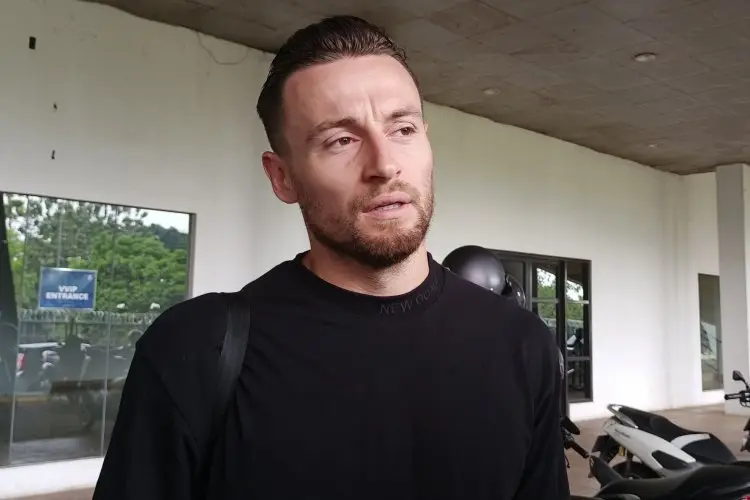 Marc Klok Sebut Persib Dalam Momentum Bagus Hadapi PSIS Semarang