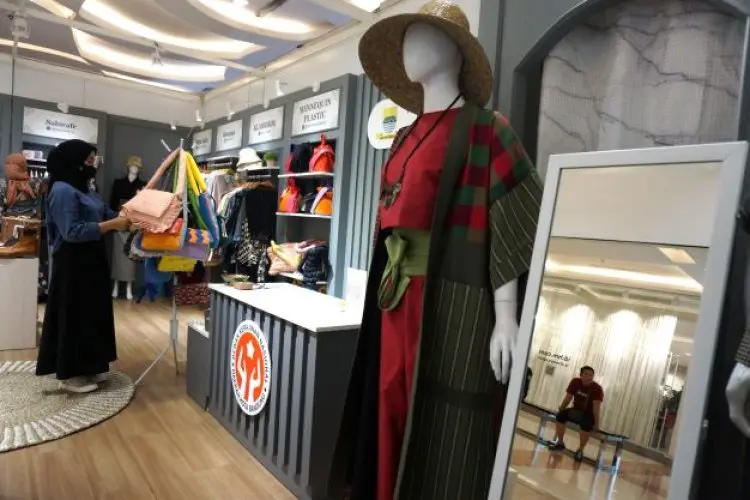 FOTO: Pasar Kreatif Bandung Store