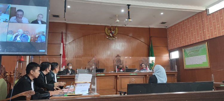 Sidang Eks Ketua DPRD Jabar Irfan Suryanegara, Menghadirkan Saksi Ahli