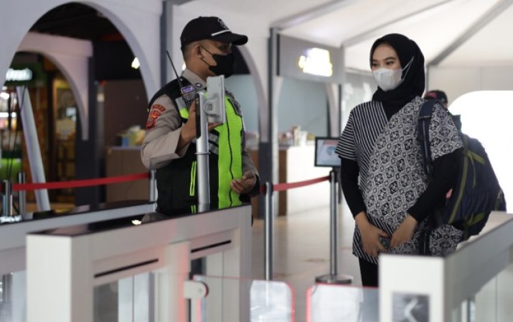 Daop 2 Bandung Manfaatkan Face Recognition Boarding Gate di Stasiun Bandung