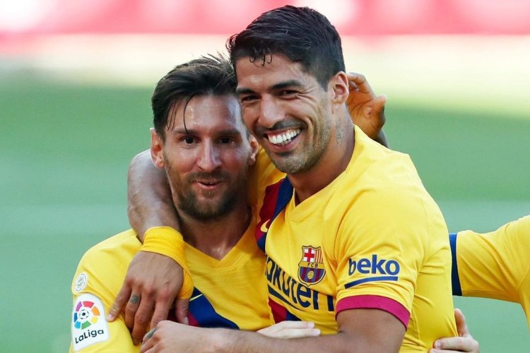 Luis Suarez Ingin Pensiun Bersama Lionel Messi di Barcelona