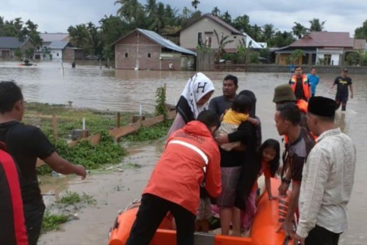 Banjir, Ribuan KK Menungsi di Bireuen Aceh
