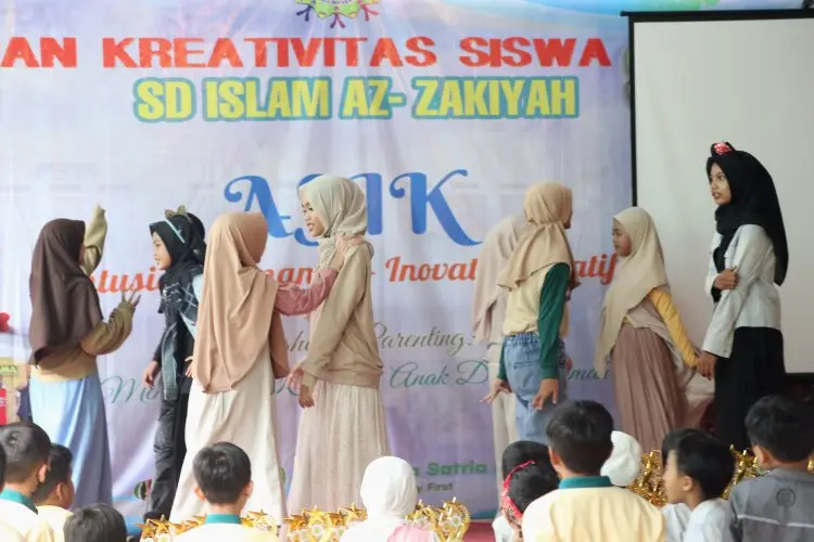 FOTO: Pekan Kreativitas Siswa SDI Az-Zakiyah