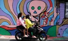 Foto: Seni Mural Hiasi Pemukiman Kawasan Cingised Bandung
