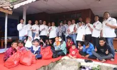 Peringati HPN 2023, PWI KBB Gelar Istighosah dan Doa Bersama Anak Yatim Piatu dan Dhuafa 