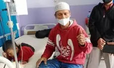 Kisah Pilu Dibalik Keracunan Massal di Gununghalu, Pria Paruh Baya Urus Lima Anggota Keluarganya Sekaligus 