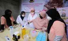 Kursus Industri Rumah Tangga, Mak Ganjar Gelar Pelatihan Pembuatan Sabun Natural