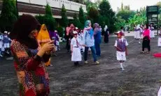 Kadisdik Kota Cimahi Sarankan Siswa Diantar Orang Tua Saat ke Sekolah, Ada Apa?