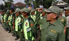 Melihat Keseruan Lomba Baris Berbaris Linmas ala GMP di Bandung Barat