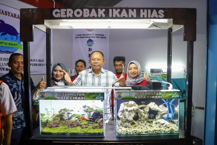 Menakar Peluang Bisnis Komunitas, Pemkot Cimahi Hadirkan Pojok Ikan Hias di Pasar Atas Baru Cimahi