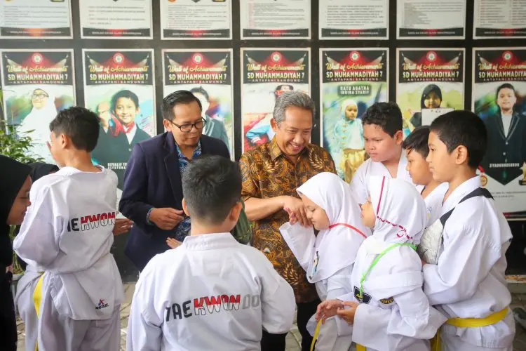 Pemkot Bandung Alokasikan Rp90 Miliar untuk Bantuan Siswa Tak Mampu atau RMP