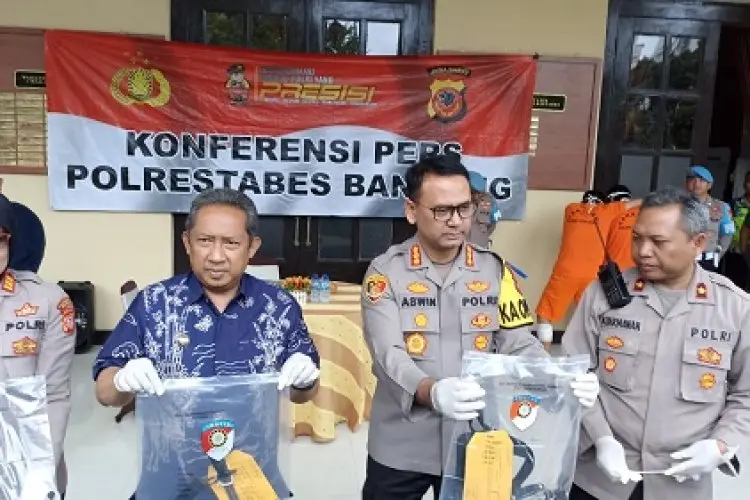 DOR!! Polrestabes Tembak Dua Pelaku Begal Sadis di Sukasari