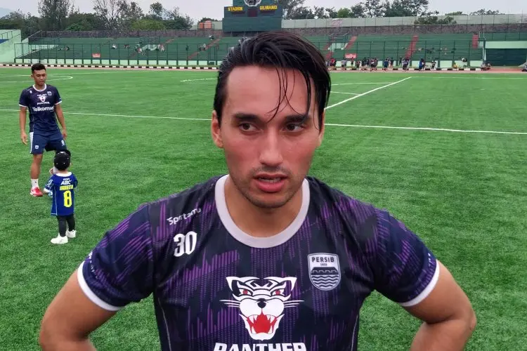 Persib vs Bali United Tanpa Penonton, Ezra Walian Pilih Fokus Pertandingan
