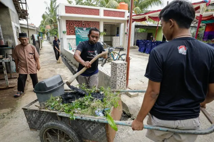 GMP Tularkan Semangat Positif Gotong Royong di Karawang