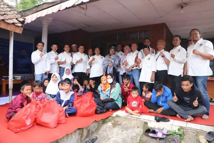 Peringati HPN 2023, PWI KBB Gelar Istighosah dan Doa Bersama Anak Yatim Piatu dan Dhuafa 