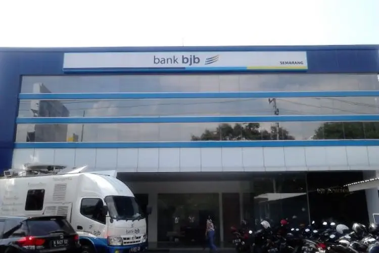 Sambangi Bank BJB Cabang Kota Semarang, Ini Harapan DPRD Jabar