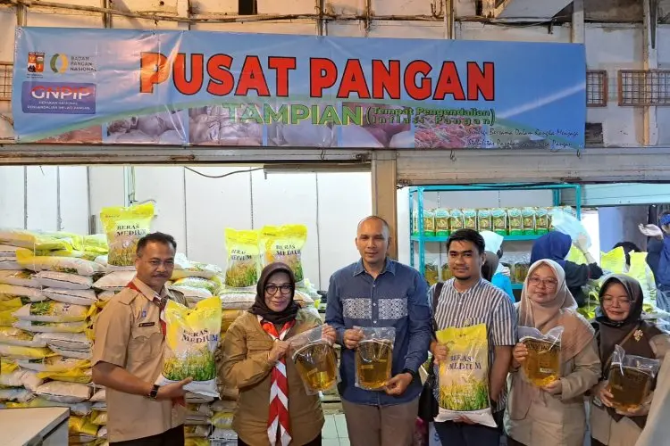 TPID Buka Pusat Pangan, Sediakan Minyak dan Beras Premium Murah di Pasar Bogor